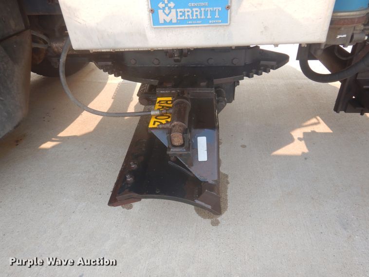 image for item JZ9849 2001 Sterling LT9500  dump truck