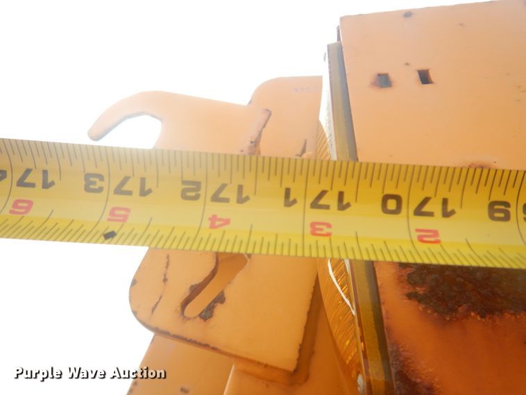 image for item JZ9849 2001 Sterling LT9500  dump truck