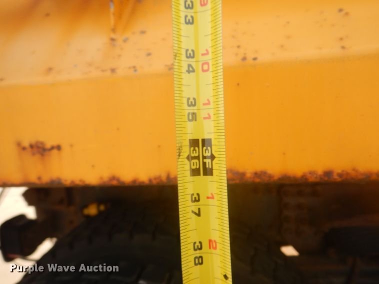 image for item JZ9849 2001 Sterling LT9500  dump truck