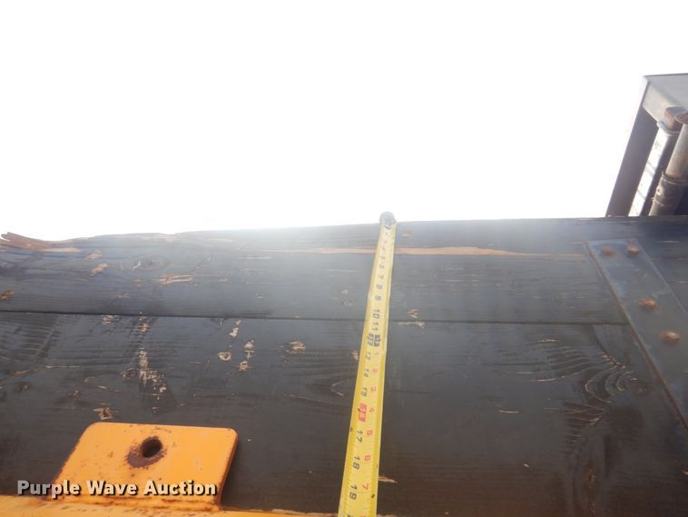 image for item JZ9849 2001 Sterling LT9500  dump truck