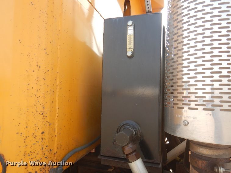 image for item JZ9849 2001 Sterling LT9500  dump truck