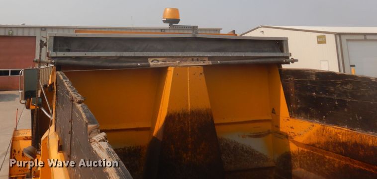 image for item JZ9849 2001 Sterling LT9500  dump truck