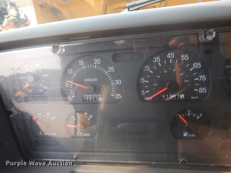 image for item JZ9849 2001 Sterling LT9500  dump truck