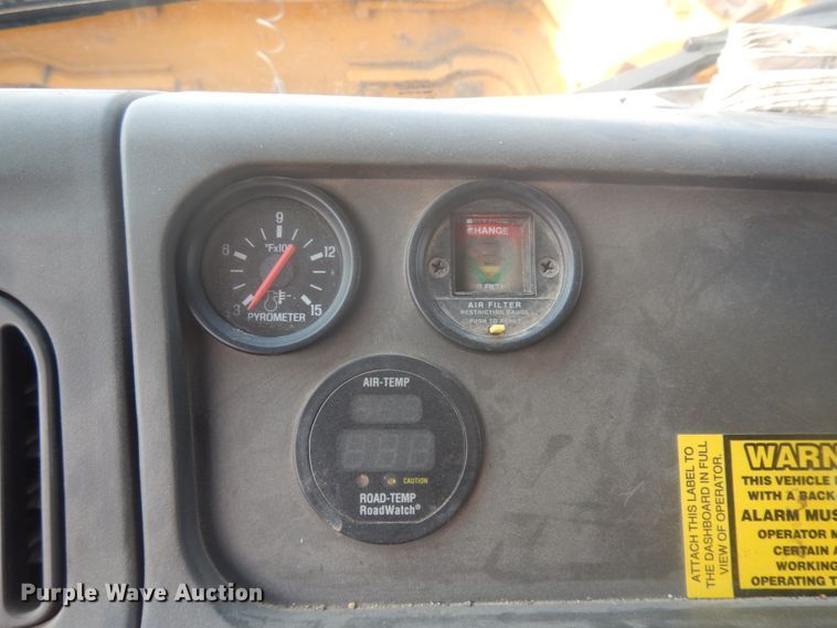 image for item JZ9849 2001 Sterling LT9500  dump truck