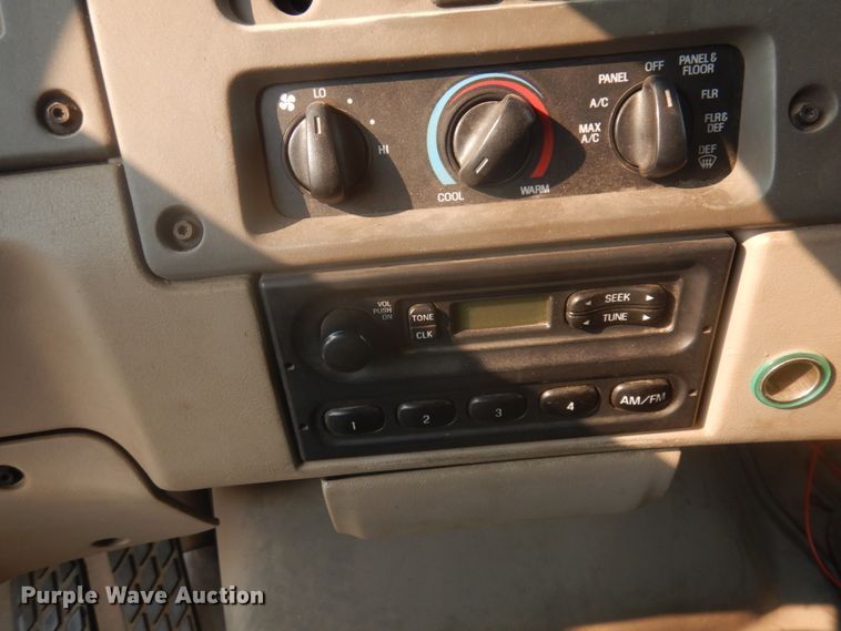 image for item JZ9849 2001 Sterling LT9500  dump truck