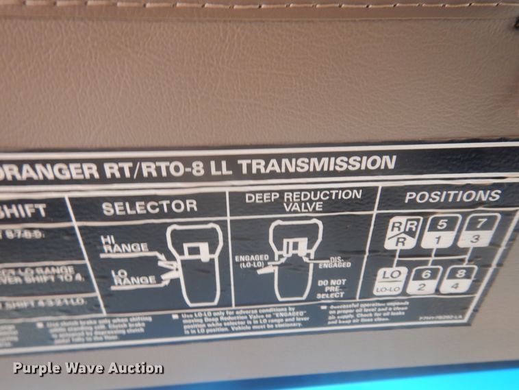 image for item JZ9849 2001 Sterling LT9500  dump truck