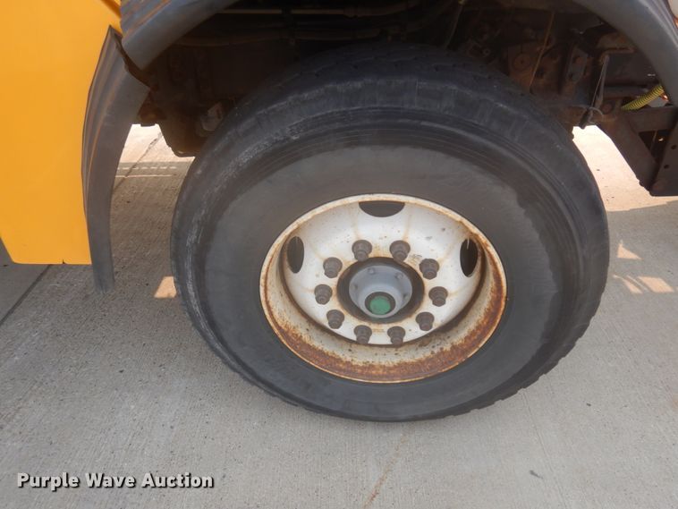 image for item JZ9849 2001 Sterling LT9500  dump truck