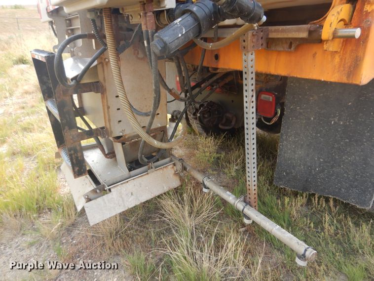 image for item JZ9853 2006 Sterling LT9500  dump truck