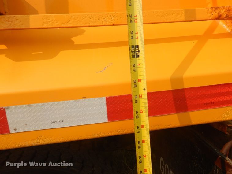 image for item JZ9853 2006 Sterling LT9500  dump truck