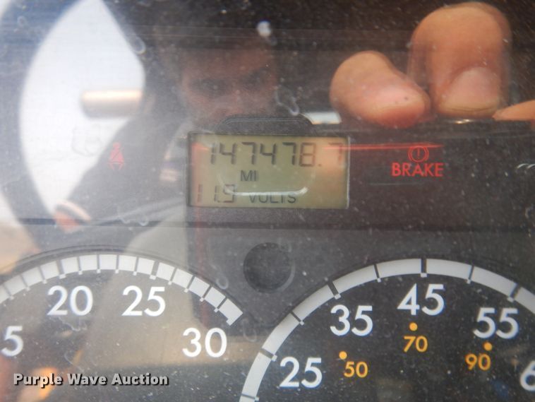 image for item JZ9853 2006 Sterling LT9500  dump truck