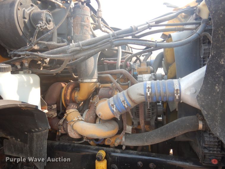 image for item JZ9853 2006 Sterling LT9500  dump truck