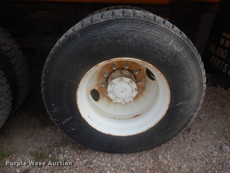 image for item JZ9853 2006 Sterling LT9500  dump truck