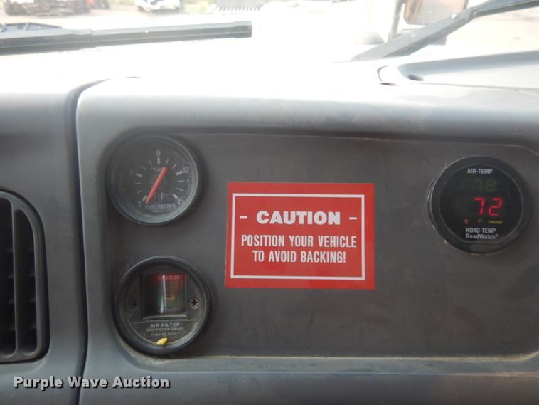 image for item JZ9855 2000 Sterling LT9500  dump truck