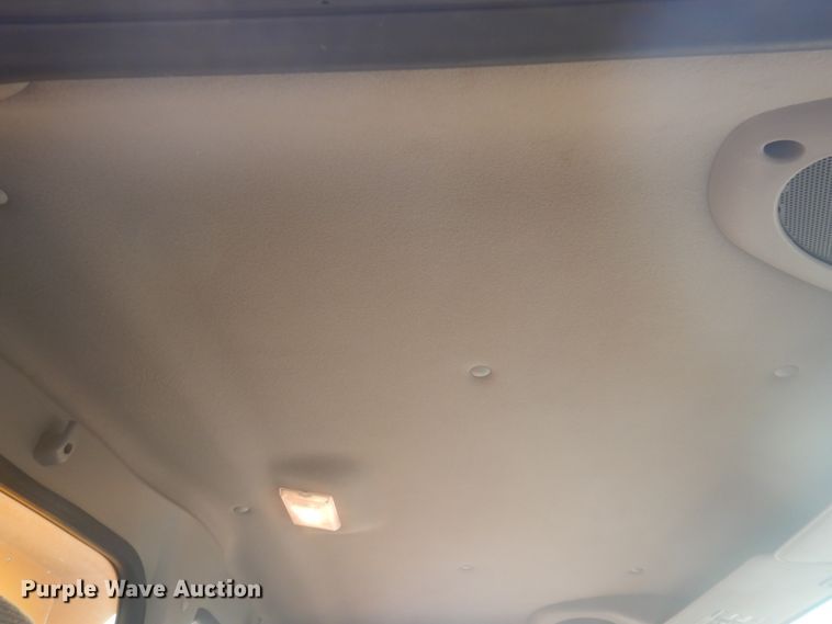 image for item JZ9855 2000 Sterling LT9500  dump truck