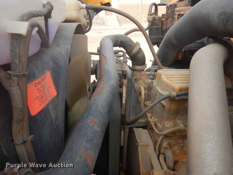 image for item JZ9855 2000 Sterling LT9500  dump truck