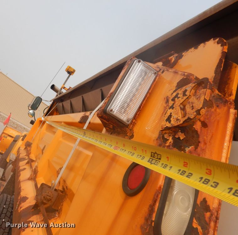 image for item JZ9856 2005 Sterling LT9500  dump truck