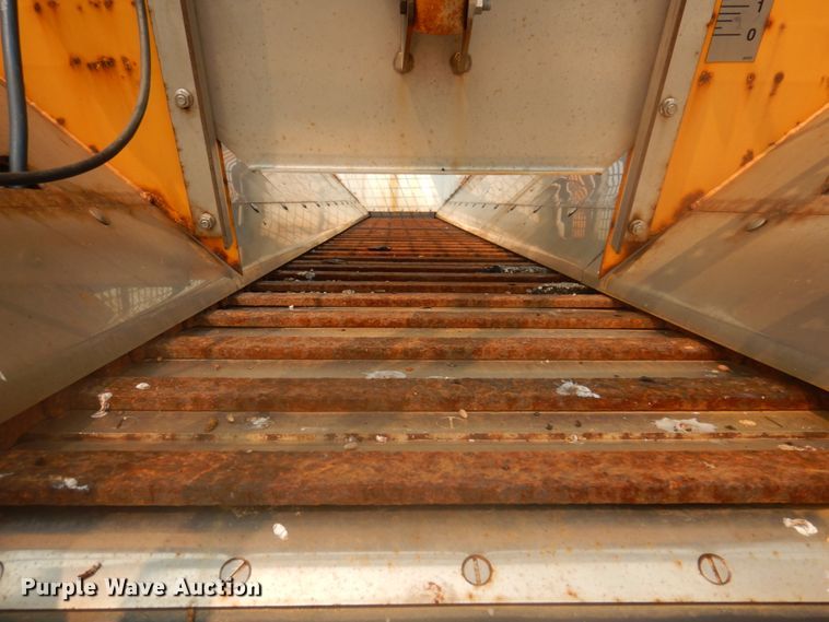 image for item JZ9856 2005 Sterling LT9500  dump truck