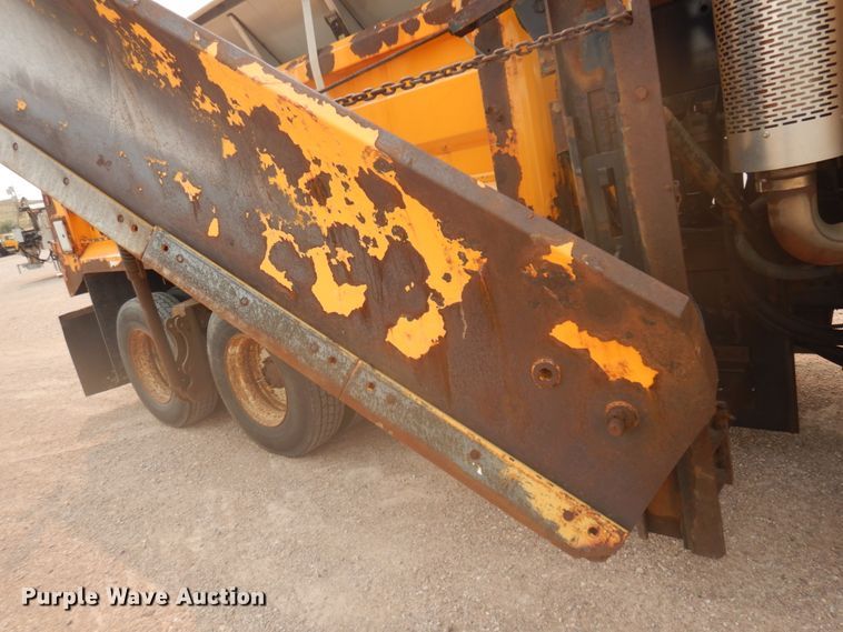 image for item JZ9856 2005 Sterling LT9500  dump truck