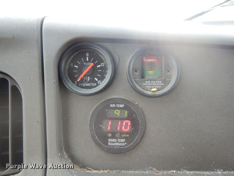 image for item JZ9856 2005 Sterling LT9500  dump truck