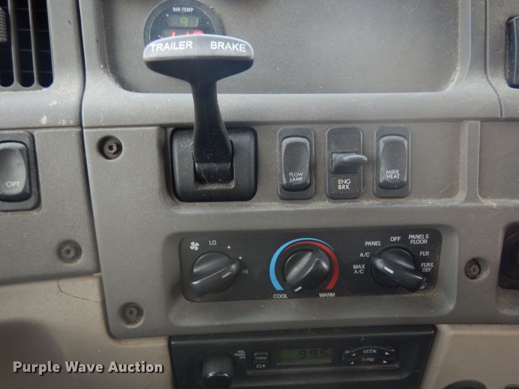 image for item JZ9856 2005 Sterling LT9500  dump truck