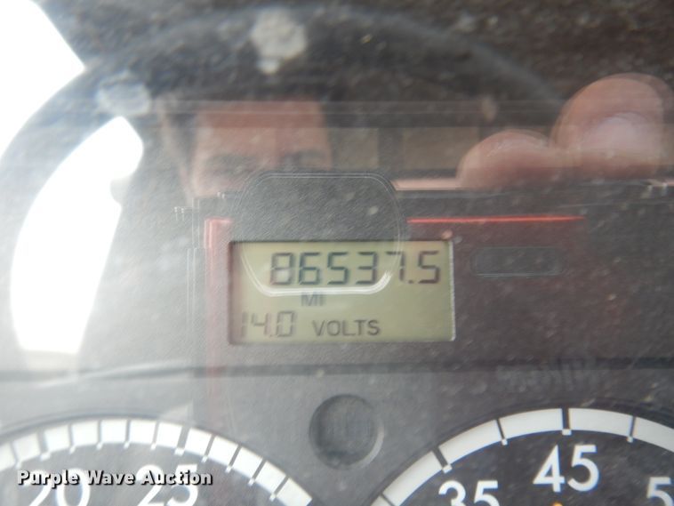 image for item JZ9856 2005 Sterling LT9500  dump truck