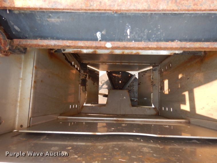 image for item JZ9857 2001 Sterling LT9500  dump truck