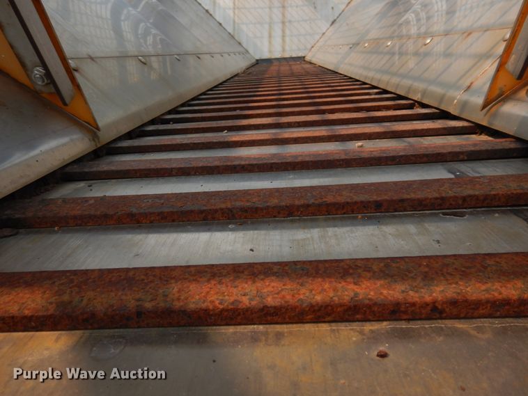 image for item JZ9857 2001 Sterling LT9500  dump truck