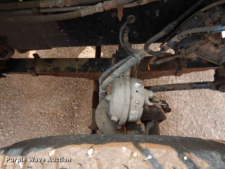 image for item JZ9857 2001 Sterling LT9500  dump truck