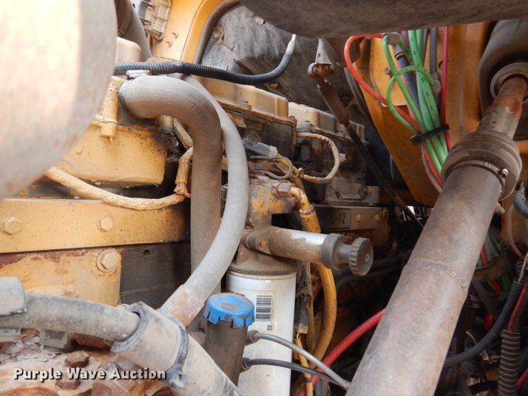 image for item JZ9857 2001 Sterling LT9500  dump truck