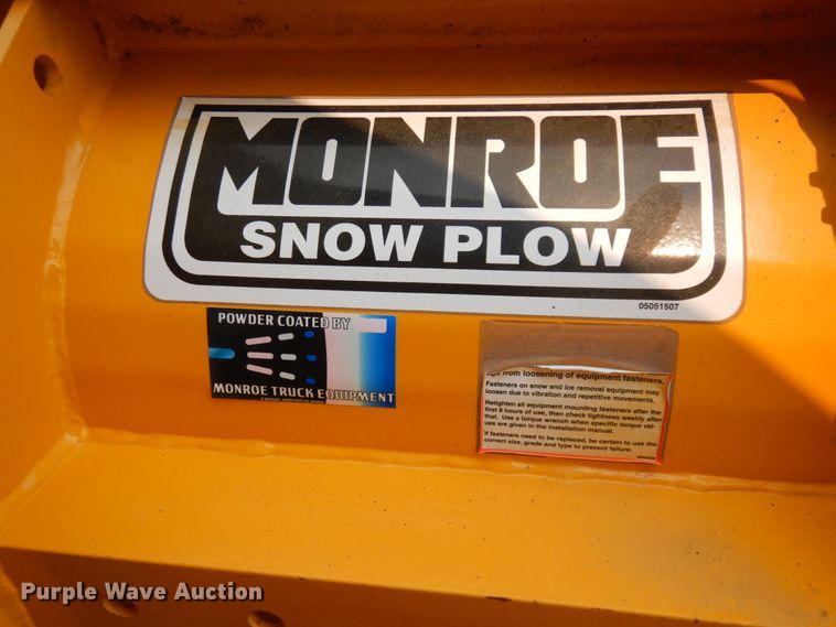 image for item JZ9857 2001 Sterling LT9500  dump truck