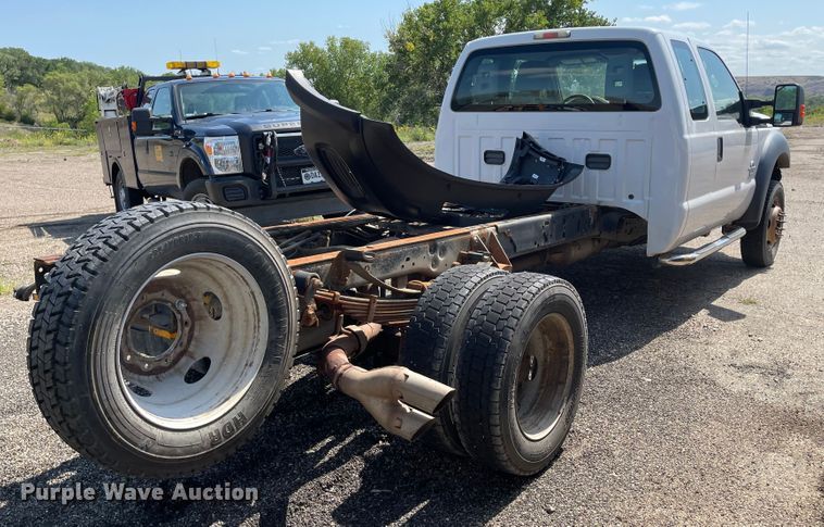 image for item KU9264 2012 Ford F550 XL  truck cab and chassis