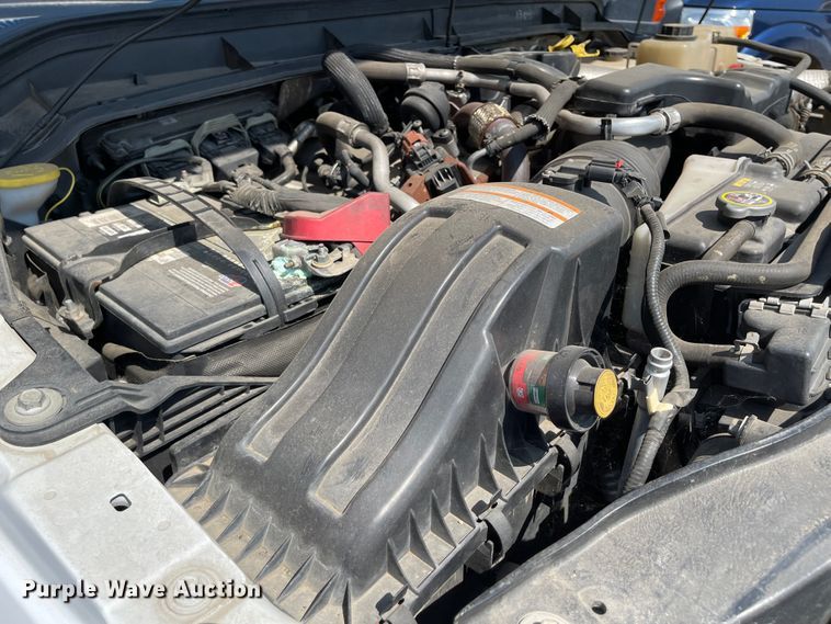 image for item KU9264 2012 Ford F550 XL  truck cab and chassis