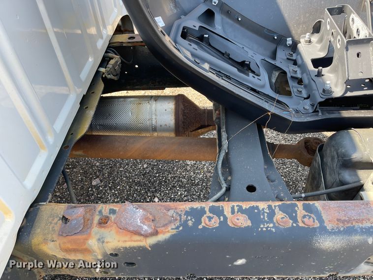 image for item KU9264 2012 Ford F550 XL  truck cab and chassis