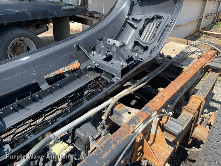 image for item KU9264 2012 Ford F550 XL  truck cab and chassis