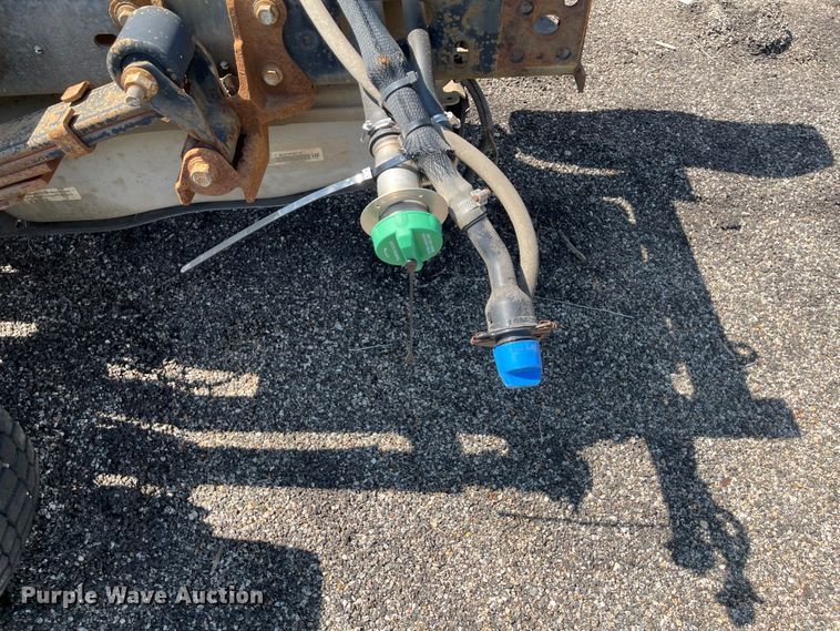 image for item KU9264 2012 Ford F550 XL  truck cab and chassis