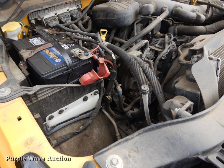 image for item KU9265 2013 Ford F550  flatbed truck