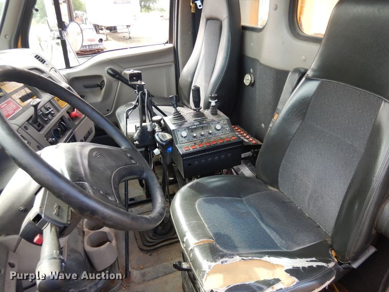 image for item KU9266 2004 Sterling LT9500  dump truck