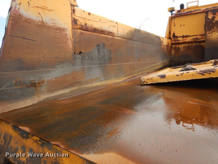 image for item KU9266 2004 Sterling LT9500  dump truck