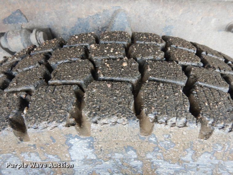 image for item KU9266 2004 Sterling LT9500  dump truck