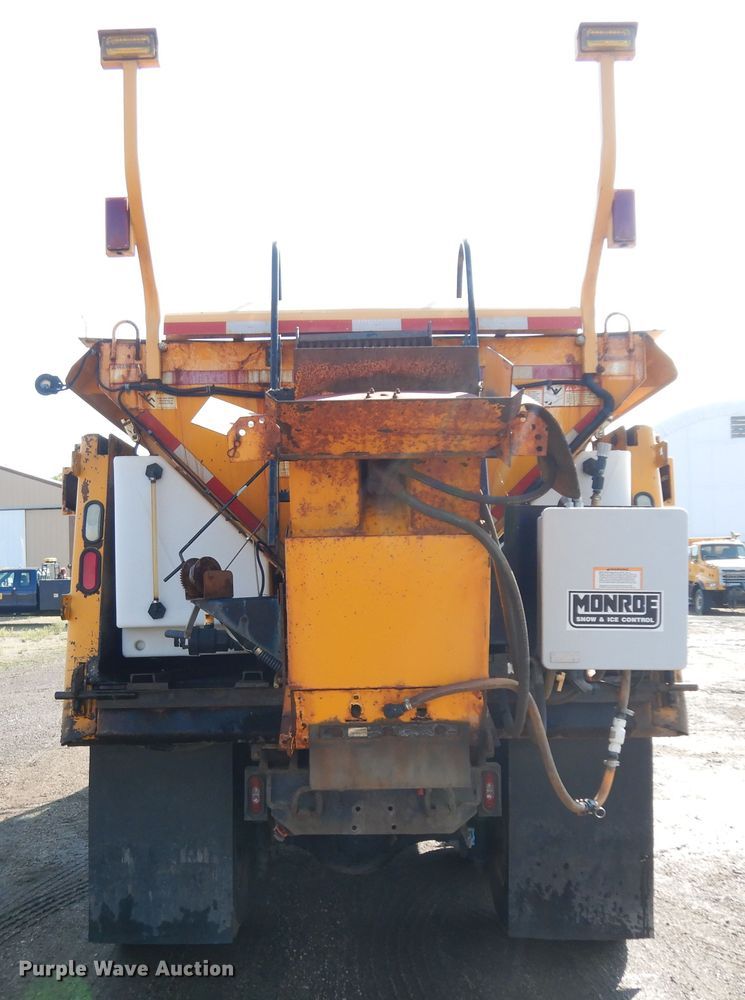 image for item KU9267 2004 Sterling LT9500  dump truck