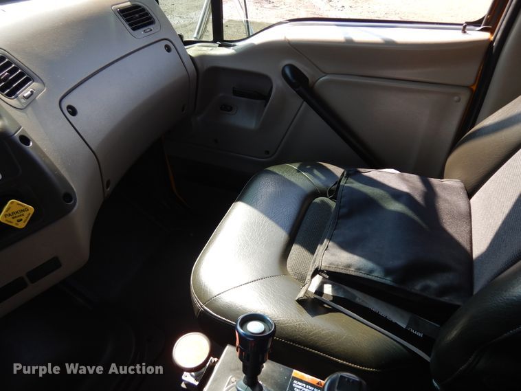 image for item KU9267 2004 Sterling LT9500  dump truck