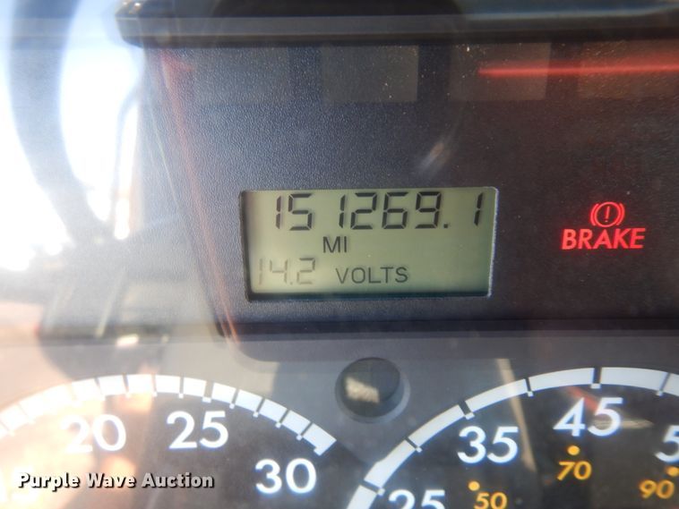 image for item KU9267 2004 Sterling LT9500  dump truck