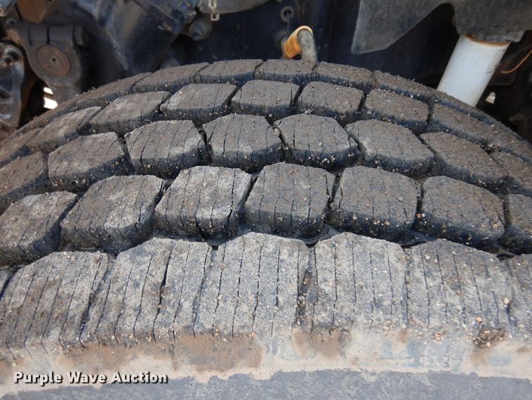 image for item KU9267 2004 Sterling LT9500  dump truck