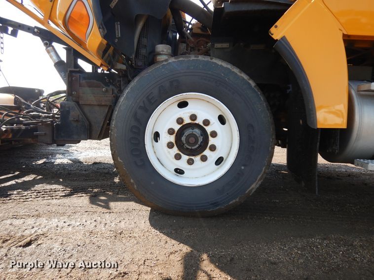 image for item KU9267 2004 Sterling LT9500  dump truck