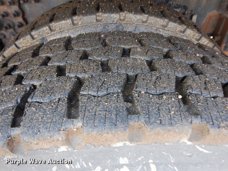 image for item KU9267 2004 Sterling LT9500  dump truck