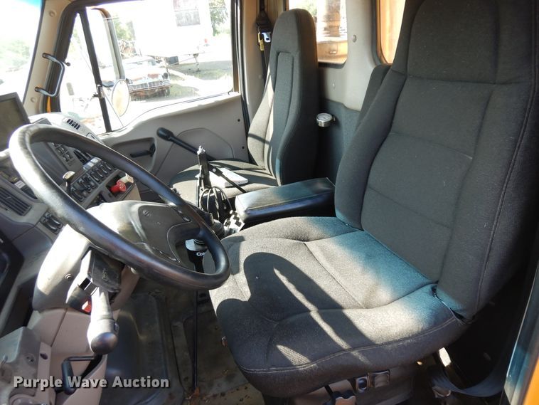 image for item KU9268 2008 Sterling LT9500  dump truck