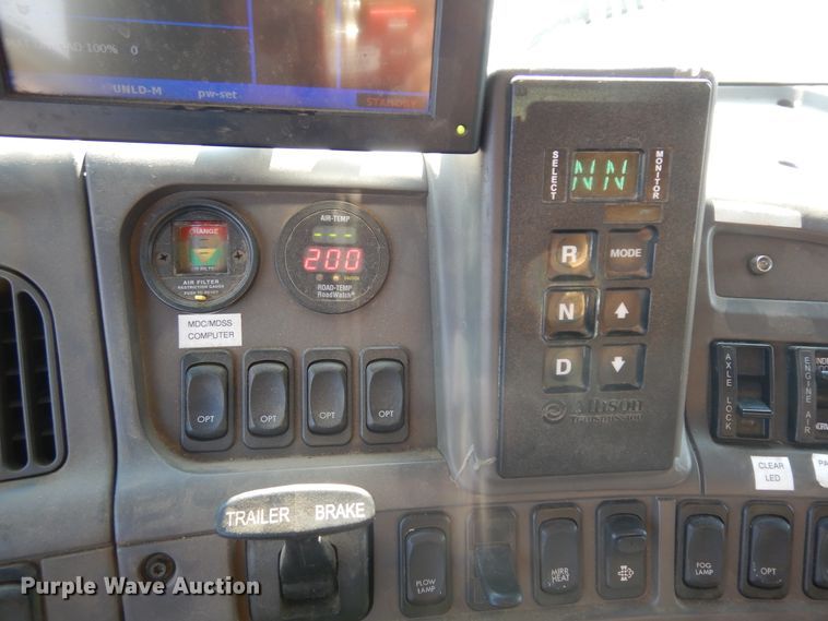 image for item KU9268 2008 Sterling LT9500  dump truck