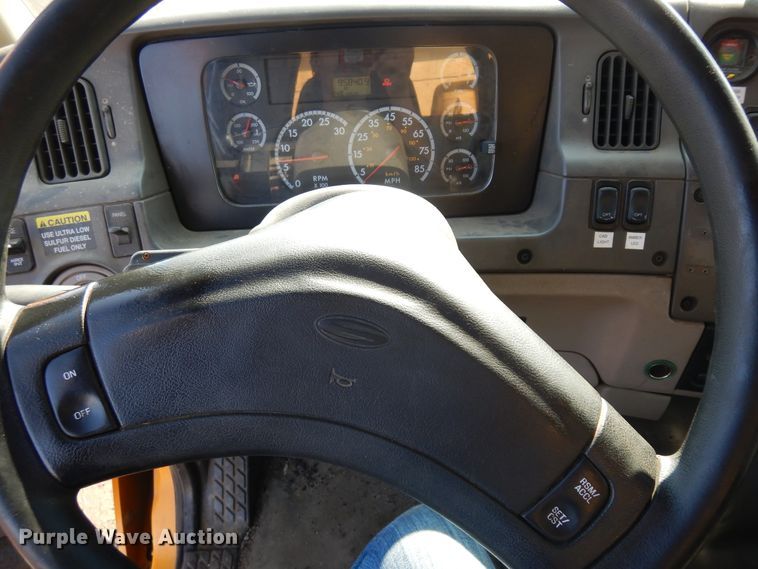 image for item KU9268 2008 Sterling LT9500  dump truck