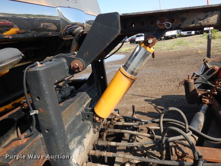 image for item KU9268 2008 Sterling LT9500  dump truck