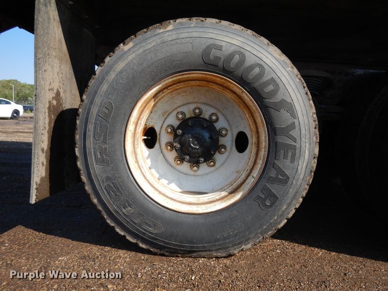 image for item KU9268 2008 Sterling LT9500  dump truck